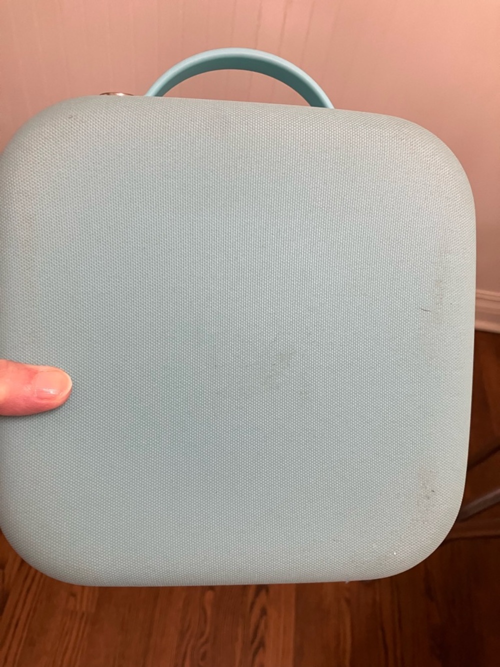 Hydro Flask Pale Blue Kids Lunch Box with Handle - Picture 9 of 9